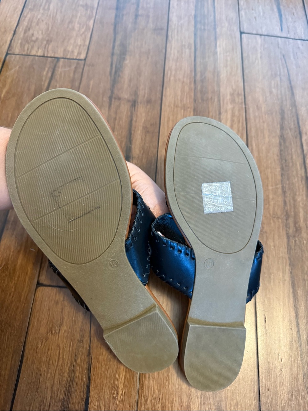 Womens black sandals - Picture 3 of 7